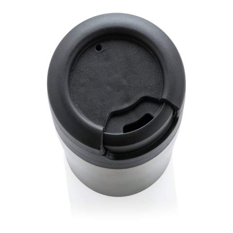 Mug 160ml à double paroi, intérieur en PP, extérieur en acier. Taille compacte (8cm) et idéale pour être placée sous la machine à café et parfait pour les Ristretto, Expresso et café Lungo. Modèle déposé®<br /><br />HoursHot: 3<br />HoursCold: 6