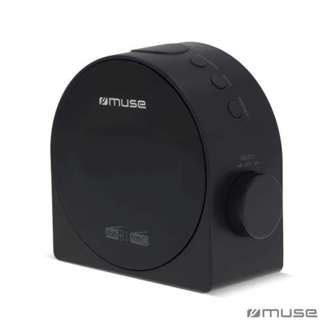 Be awakened by one of the 20 preset stations on this clock radio or by the buzzer. The dual alarm is not lacking either, and the presence of the AUX jack allows you to easily connect an external device to this clock radio. The alarm clock works on mains power and is equipped with a backup facility (battery).