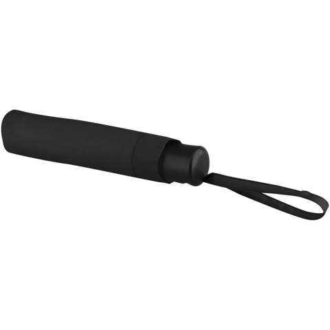 Le parapluie pliable Ida 21,5" est petit et compact mais fait un excellent travail de protection contre la pluie. Le système de glissière manuelle rend le parapluie facile à ouvrir et à fermer. De plus, le parapluie possède une armature métallique solide, des baleines métalliques et une poignée en plastique pour une bonne prise en main. Grâce à sa taille, une fois plié, il se glisse parfaitement dans un sac (à main). Le parapluie Ida est fabriqué en polyester durable, convient à de multiples options d'impression et est livré avec une pochette pour un rangement facile. 