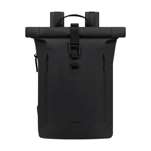 Ontdek Coatify Biz, de perfecte unisex rugzak met waterafstotende coating voor de moderne pendelaar. Kies voor het strakke afgeronde design of de rolltop uitvoering. Het zachte kleurenpalet is helemaal on-trend en de meerdere vakken helpen je al jouw spullen georganiseerd mee te nemen. Maak je klaar om in stijl te vergaderen of de stad te verkennen met Coatify Biz.