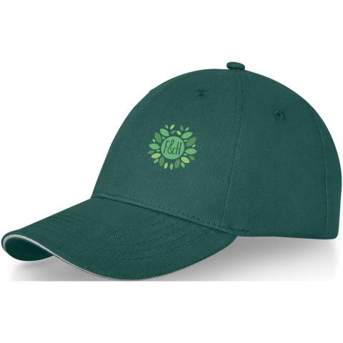 The Darton 6 panel sandwich cap features a pre-curved visor with a stylish sandwich design, offering not only classic aesthetics but also crucial sun protection. The embroidered eyelets ensure optimal ventilation, keeping you cool and composed during outdoor activities. With a head circumference of 58 cm, it promises a comfortable fit for various head sizes. The metal buckle closure allows for easy and secure adjustments. Made from 260 g/m² heavy brushed cotton twill. The ideal accessory for casual outings or outdoor activities.