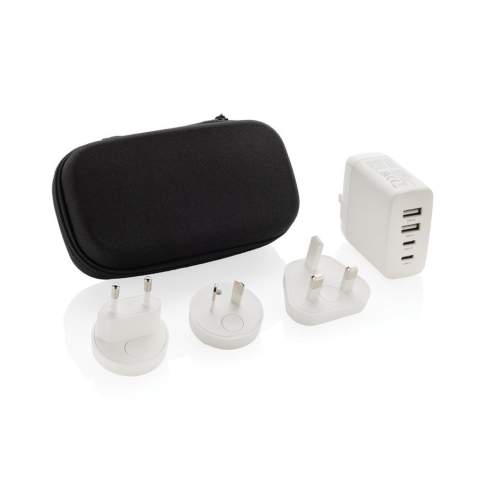 Rechargez vos appareils partout où vous allez avec le Travelcharge Pro. Il est équipé de 2 ports USB C et de 2 ports USB A pour recharger tous les appareils mobiles que vous emportez en voyage. Avec une prise intégrée pour les États-Unis et des prises supplémentaires pour l'UE, le Royaume-Uni et l'AUS pour recharger dans plus de 100 pays à travers le monde. Sortie maximale : 5V/3A. Entrée : AC100-240V. L'adaptateur est livré dans une pochette de voyage pratique pour l'emmener partout. Le chargeur est fabriqué en ABS recyclé. Contenu recyclé total : 57 % sur la base du poids total de l'article. La certification RCS garantit une chaîne d'approvisionnement entièrement certifiée pour les matériaux recyclés. Sans PVC. Emballé dans un emballage FSC® mix.<br /><br />PVC free: true