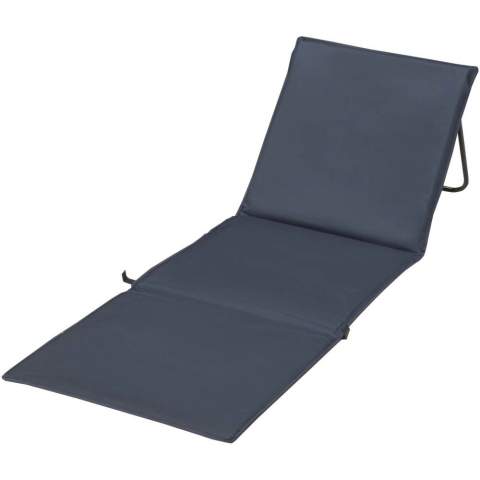 Ontspan in stijl met de Serene strandstoel, een comfortabele, opvouwbare en draagbare relaxfauteuil die is ontworpen voor moeiteloze ontspanning op het strand of bij het zwembad. Het lichte maar duurzame stalen frame biedt stevige ondersteuning en is toch gemakkelijk te dragen Met een opbergzakje en een verstelbare riem voor handig dragen en vervoeren.