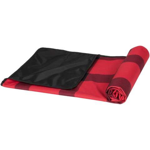 This printed blanket with water resistant lining includes two carrying handles on the backside and is perfect for picnic, outings, festivals or other outdoor activities. Size 145 x 127 cm. Polar fleece 180 g/m². .