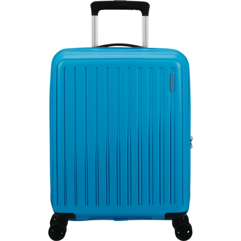 Maak kennis met Rejoy, een opvallende koffercollectie met heldere kleuren die een uitzonderlijke energie uitstralen. Verplaats je overal soepel dankzij de dubbele wielen en houd je spullen veilig achter het TSA-slot. Voor nog meer fun, kan je jouw koffer personaliseren zoals je wenst: kleef er letters en emoji's op om jouw avonturen helemaal uniek te maken. Reizen was nog nooit zo fijn!