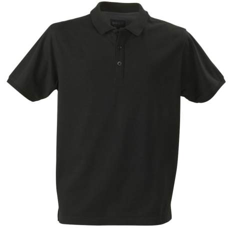 Poloshirt voor heren met drieknoopsluiting, zijsplitjes en contrasterend neklint. Kraag in twee lagen.