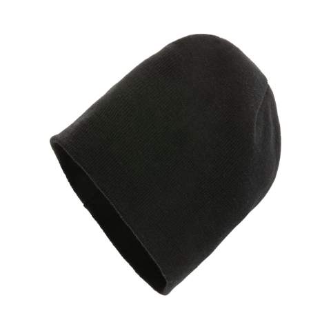 Deze klassieke Impact AWARE ™ beanie is een perfecte lichtgewicht beanie die je het hele jaar door dagelijks kunt dragen. Met Polylana-vezels: een innovatieve mix van gerecycled en nieuw materiaal en verbruiken minder energie en water om te produceren dan standaard garen. Met dezelfde eigenschappen die vergelijkbaar zijn met een mengsel van acryl en polyester. De beanie is tevens ook gemaakt met AWARE ™ tracertechnologie. Met AWARE ™ zijn het gebruik van echte gerecyclede stoffen en claims over watervermindering gegarandeerd. Als je voor dit item kiest, bespaar je 5 liter water. Met de focus op water wordt 2% van de opbrengst van elk verkocht Impact-product gedoneerd aan Water.org. Waterbesparing is gebaseerd op cijfers in vergelijking met conventionele vezels. Deze berekende indicatie is gebaseerd op betrouwbare LCA-gegevens zoals gepubliceerd door Textile Exchange in hun Material Snapshots 2016. Samenstelling: 30% gerecycled polyester, 30% polyester en 40% acryl.