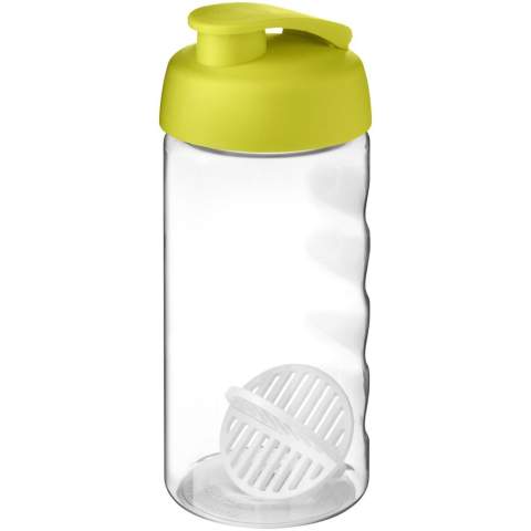 Single-wall sport bottle with shaker ball for the smooth mixing of protein shakes. Features a spill-proof lid with flip closure and finger grip design. Volume capacity is 500 ml. Made in the UK. Packed in a recycled PE plastic bag. BPA-free.