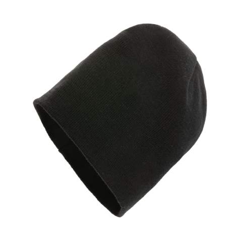 Deze klassieke Impact AWARE ™ beanie is een perfecte lichtgewicht beanie die je het hele jaar door dagelijks kunt dragen. Met Polylana-vezels: een innovatieve mix van gerecycled en nieuw materiaal en verbruiken minder energie en water om te produceren dan standaard garen. Met dezelfde eigenschappen die vergelijkbaar zijn met een mengsel van acryl en polyester. De beanie is tevens ook gemaakt met AWARE ™ tracertechnologie. Met AWARE ™ zijn het gebruik van echte gerecyclede stoffen en claims over watervermindering gegarandeerd. Als je voor dit item kiest, bespaar je 5 liter water. Met de focus op water wordt 2% van de opbrengst van elk verkocht Impact-product gedoneerd aan Water.org. Waterbesparing is gebaseerd op cijfers in vergelijking met conventionele vezels. Deze berekende indicatie is gebaseerd op betrouwbare LCA-gegevens zoals gepubliceerd door Textile Exchange in hun Material Snapshots 2016. Samenstelling: 30% gerecycled polyester, 30% polyester en 40% acryl.