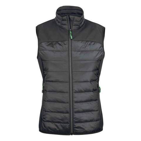 Bodywarmer uitvoering van de Expedition jas. Lichte jas in twee materialen: juk en zijpanelen in softshell en body (voor-en achterzijde) en mouwen in een ander lichtgewateerd materiaal. Trekkoord onderaan de zoom. Tweekleurige ritssluiting en zipper pullers in contrasterende kleur. Deze kunnen indien gewenst vervangen worden door één van de andere beschikbare kleuren. De wattering is geproduceerd volgens het Blue Sign systeem dat een minimum inpact op mens en omgeving doorheen het ganse productieproces garandeert.