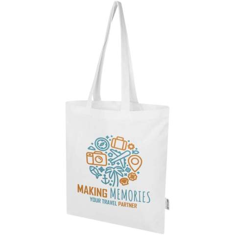 Le sac shopping Madras Blend, fabriqué à partir de 60 % de coton recyclé certifié GRS et de 40 % de RPET certifié GRS, est le sac idéal pour offrir à l’occasion d’un événement ou d’une conférence. Il peut également être utilisé comme sac à provisions pour les petits achats. La densité de coton de 140 g/m² de coton rend le sac robuste, durable et adapté pour transporter des articles lourds dans le compartiment principal. Avec ses poignées d'épaule de 30 cm de long, ce sac shopping est facile à transporter. Les méthodes d'impression disponibles pour ce sac shopping sont également certifiées GRS, ce qui garantit que l'ensemble de la chaîne d'approvisionnement est transparente et certifiée. Fabriqué en Inde. Capacité de charge maximale de 5 kg. Capacité : 7 litres.
