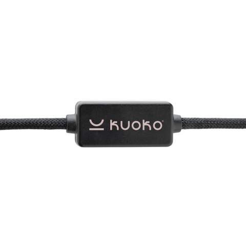 Oplaad- en datakabel van 60 W die al uw mobiele apparaten op topsnelheid kan opladen en zelfs het opladen van laptops ondersteunt. De kabel heeft een unieke geïntegreerde knop om de gegevensoverdrachtfunctie uit te schakelen wanneer u de kabel in het openbaar gebruikt, om te voorkomen dat gegevensdiefstal of hackers toegang krijgen tot uw telefoon. Druk eenvoudig op de knop om de beveiligingsmodus te activeren. De kabel is gemaakt van gerecycled TPE, PET, ABS en gerecycled aluminium. 120 cm lang en ondersteunt Car Play en Android Auto (alleen type C tot type C). Totaal gerecycled materiaal: 52% op basis van het totale gewicht van het item. RCS-certificering zorgt voor een volledig gecertificeerde toeleveringsketen van de gerecyclede materialen. Verpakt in FSC mixverpakking. PVC-vrij.<br /><br />PVC free: true