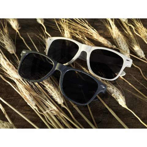 Eco-friendly sunglasses. The frame is made of biodegradable wheat straw fibers and PP. Offer 400 UV protection (according to European standards).