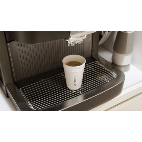 Gobelet réutisable de la marque Mepal. Fabriqué en PP robuste et 100% recyclable. Empilable et passe au lave-vaisselle. Excellent pour utiliser comme gobelet réutilisable standard à la machine à café. L'alternative parfaite au gobelet à café jetable. Capacité 165 ml. Fabriqué en Hollande.    REMARQUE : jusqu'à 1000 articles disponibles sous 10 jours ouvrés hors marquage, à l'exception des réservations.