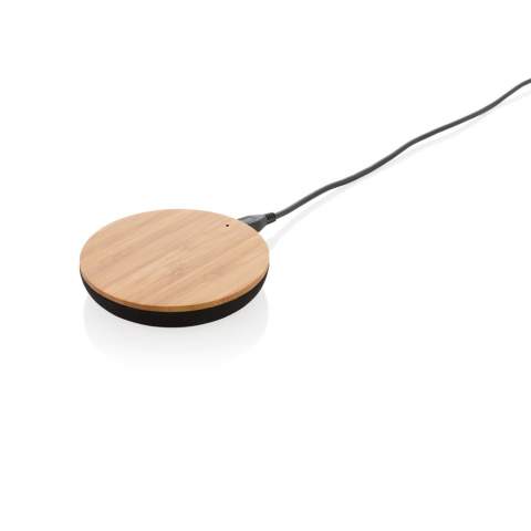 Keep your phone charged with this eco 5W wireless charger that will blend perfectly with your home/environment. Simply plug in the Bamboo X wireless charger using the 150 cm micro USB cable to a USB power source and you can charge your phone whenever you want. The casing is made out of durable bamboo and fabric made out of a blend of 30% Organic cotton, Hemp 40% and 30% recycled PET. Wireless charging compatible with all QI enabled devices like Android latest generation, iPhone 8, 8S and X. Input: 5V/2A. Wireless output: 5V/1A 5W. Registered design®. Packed in 100% plastic free packaging.<br /><br />WirelessCharging: true
