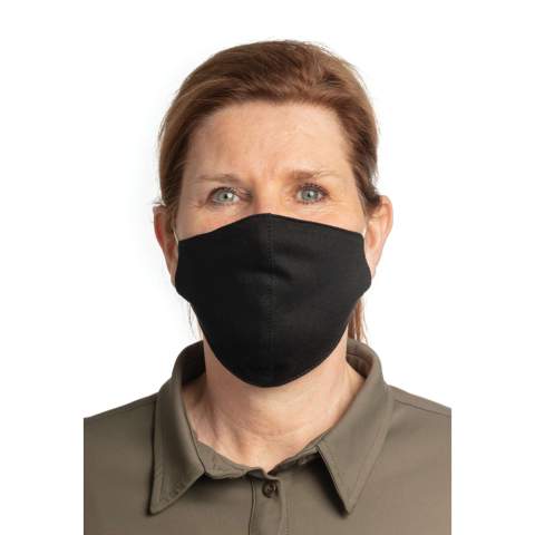 Dit 320 g/m2 (2 lagen 160 g/m2) katoenen community/barrier-masker is gemaakt voor ieder gezicht. Het dragen van dit masker voorkomt dat u met uw hand uw mond en neus aanraakt. Het vermindert ook de verspreiding van speeksel tijdens praten, niezen of hoesten. Met comfortabele en verstelbare oorlussen voor gemakkelijk op en afzetten. >70% Filtratie.Machinewasbaar op 60 graden. Met inzetstuk voor filter. Inclusief handleiding. Dit masker is geen medisch hulpmiddel in de zin van Verordening EU / 2017/745 (chirurgische maskers), noch persoonlijke beschermingsmiddelen in de zin van Verordening EU / 2016/425 (filtermaskers type FFP2)