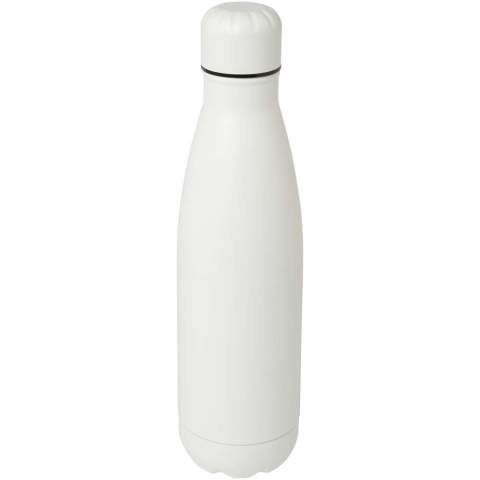 Vakuumisolierte Edelstahlflasche mit kultigem Design. Der isolierte 18/8 Edelstahl hält Getränke über mehrere Stunden heiß oder kalt. Geprüft und zugelassen nach deutschem Lebensmittelsicherheitsgesetz (LFGB) und auf Phthalatgehalt gemäß REACH Verordnung getestet. Mit einem Sockel, der in die meisten Getränkehalter passt, ist diese schlanke Wasserflasche ein perfekter Werbeartikel. Das Fassungsvermögen beträgt 500 ml. Verpackt in einer Geschenkbox aus Recyclingkarton.