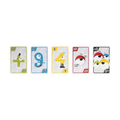 Jeu de cartes Assano avec 55 cartes à jouer ludiques et colorées en carton robuste de 300 grammes. Soyez la première personne à vous débarrasser de toutes vos cartes en faisant correspondre la couleur, le numéro ou le symbole avec la carte du dessus de la pile de défausse. Un jeu pour petits et grands. Emballé dans une boîte en carton et cellophane. Vous pouvez ajouter votre design en couleur au dos des cartes ainsi que sur la boîte, créant ainsi un jeu unique et personnalisé pour promouvoir votre marque. Comprend un ensemble de règles.