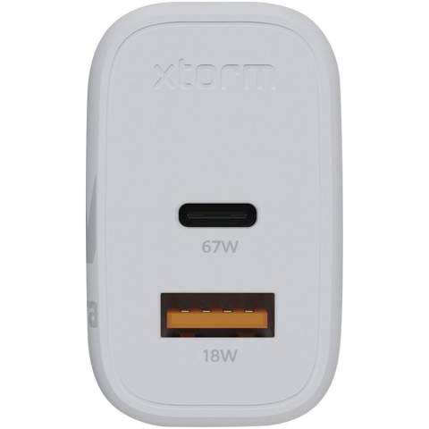Das 67W GaN² Ultra Wandladegerät ist kompakter und leistungsstärker als je zuvor. Mit seinem kompakten Design und seiner Dual-Port-Funktionalität ist dieses Wandladegerät perfekt für Ihre Reisen, Ihr Büro oder Ihr Zuhause. Um Abfall zu vermeiden und einen Beitrag zu einer nachhaltigeren Zukunft zu leisten, besteht das Ladegerät zu 97 % aus recyceltem Kunststoff. Output: 1 USB-C mit 67 W Leistung und 1 USB-A mit 18 W Schnellladung 3.0. Wird mit einem Benutzerhandbuch geliefert.