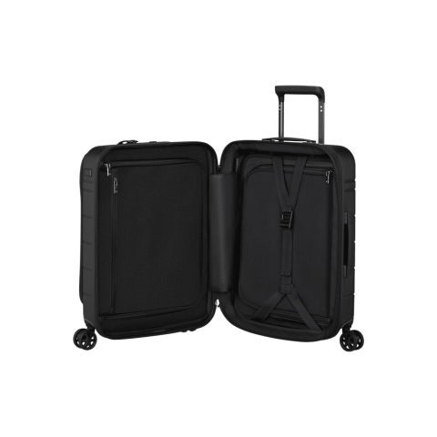 Reis comfortabel én in stijl met Neopod, onze handbagagecollectie met een hedendaags design. Elke koffer is ontworpen voor perfectie en biedt unieke en innovatieve oplossingen voor gemakkelijke toegang. Vervaardigd uit premium lichtgewicht polycarbonaat met krasbestendige afwerking en luxueuze details in glanzend metaal. Neopod is jouw partner voor zowel vakantie- als zakenreizen.