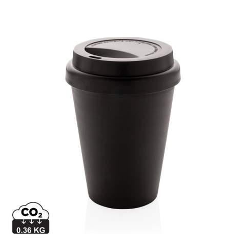 Stop met het gebruik van wergwerpartikelen! Breng je eigen beker mee en draag bij aan een wereld zonder wegwerpartikelen. Deze lichtgewicht en duurzame bekers zijn perfect voor je koffie onderweg. Deze koffiebeker is dubbelwandig, zodat je drank langer warm blijft. Herbruikbaar en gemaakt van 100% recyclebaar vriendelijk PP-materiaal. 100 graden Celsius voedselveilig goedgekeurd. De bekers hebben een schroefdeksel; dus geen risico dat de deksel eraf valt. Alleen handwas. Inhoud: 300 ml.<br /><br />HoursHot: 2<br />HoursCold: 4