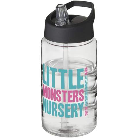 Einwandige Sportflasche mit integriertem Fingergriff-Design. Die Flasche ist aus recycelbarem PET-Material hergestellt. Verfügt über einen auslaufsicheren Deckel mit klappbarer Tülle. Sowohl die Flasche als auch der Deckel werden in Großbritannien hergestellt. Das Fassungsvermögen beträgt 500 ml. Mischen und kombinieren Sie Farben, um Ihre perfekte Flasche zu kreieren. Verpackt in einem recycelten PE-Kunststoffbeutel. BPA-frei.