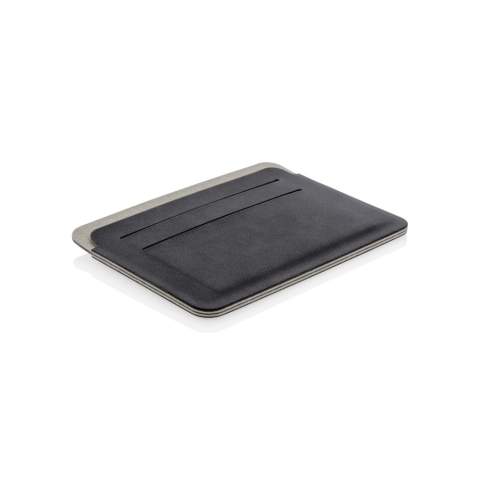 Deze ultradunne en veilige RFID-safe kaarthouder is een uniek hedendaags design. Het RFID-blokkerende materiaal beschermt tegen identiteitsdiefstal en elektronisch zakkenrollen. Er passen tot wel 8 kaarten in de 4 kaartvakken. NFC (13,56 MHz) Blokkering. Geregistreerd ontwerp®