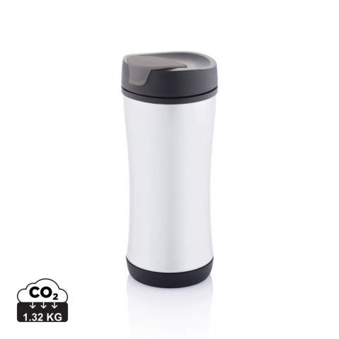 The Boom is a 225ml leakproof, double walled travel mug for your hot or cold beverages on the go. The most surprising feature is that it’s designed to be completely dismantled at the end of its life-cycle for recycling. Show your commitment by disassembling and recycling each part for a cleaner world. Registered design®<br /><br />HoursHot: 3<br />HoursCold: 6