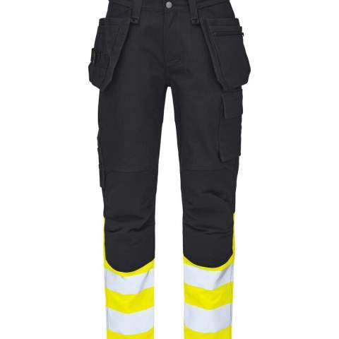 BESCHIKBAAR VANAF JANUARI 2025!<br />• katoenen broek met een grote flexibiliteit <br />• stretch inzetstuk in het kruis<br />• verstevigde Cordura® spijkerzakken die afneembaar zijn door het contraststiksel aan de binnenzijde los te maken wanneer nodig                                                                  <br />• ruime zijzakken aan beide zijden<br />• linker beenzak voor gereedschap en pennenzak, telefoonzak met magneet sluiting<br />• rechter beenzak met meterzak en zakken voor gereedschap en mesknoop                                                                                                        <br />• lus voor badgehouder<br />• verstevigde, voorgevormde en verstelbare kniezakken aan de binnenzijde (twee hoogtes)