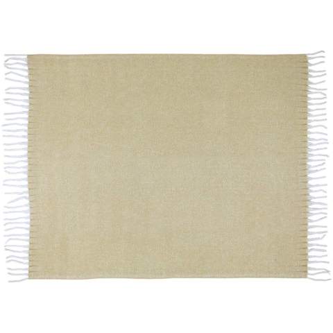 La couverture tricotée Dolly ajoute chaleur et style à tout espace de vie.
Fabriquée à partir d’un mélange doux mais durable de 90 % de polyester recyclé certifié GRS et de 10 % d’acrylique, elle offre un confort qui vous fait du bien. Avec ses 125 x 150 cm, c’est la taille idéale pour rester bien au chaud à la maison, au bureau ou partout où vous avez besoin d’une couche supplémentaire.