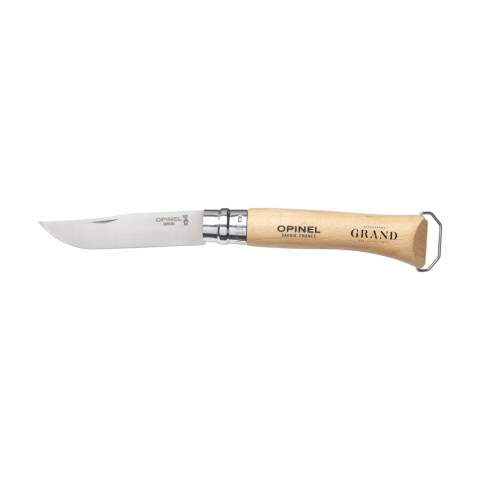 Couteau de poche polyvalent de la marque Opinel. La lame est en acier inoxydable et le manche contient un tire-bouchon professionnel en acier inoxydable. Un ouvre-bouteille est fixé à l'extrémité du manche. Le manche est en bois de hêtre, recouvert d'une couche de vernis pour le protéger de l'humidité et de la saleté. 95% du bois provient d'entreprises françaises gérées durablement. Lorsqu'il est ouvert, le couteau a une longueur de 23 cm et est sécurisé par un système de verrouillage Virobloc®. Ce couteau 3 en 1 est idéal pour les pique-niques, les barbecues ou autres repas en plein air. Fabriqué en France. Attention, la législation en vigueur s'applique concernant la possession et / ou le transport de couteaux ou d'outils multifonctions en public.