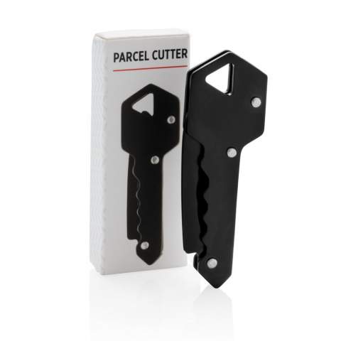 Open your parcels safely and conveniently with this foldable and compact parcel cutter. It is designed in such a way that you will never damage the contents of your parcel when opening. The parcel cutter is made out of durable 420 stainless steel to ensure the product will last for a long period.