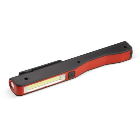Praktische Lampe im Taschenlampen Format. Mit innovativer COB-Technologie, wobei mehrere LED´s zu einem hellen Licht gebündelt werden. Mit Hilfe des Magneten am Clip, lässt sie sich leicht befestigen.