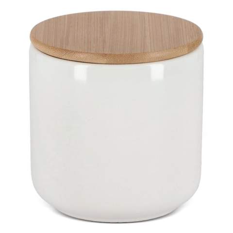 Rangez vos bibelots ou vos produits secs dans un style durable avec notre boîte de 550 ml en céramique et bambou. La combinaison parfaite pour un rangement élégant et respectueux de l'environnement.