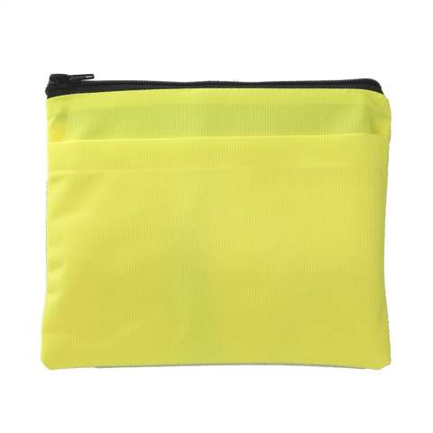 Fluorescent safety vest made of 100% tricot polyester. One size fits all, with adjustable velcro fastener. (EN-20471 Class 2). Each piece in a pouch.