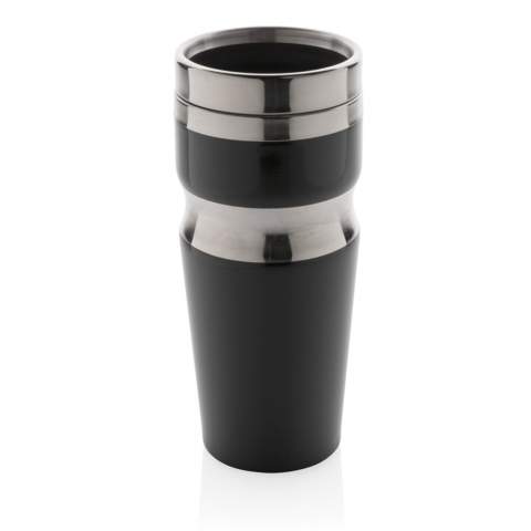 Contour est un mug de 350ml facile à tenir avec un couvercle correspondant. Garde les boissons chaudes jusqu'à 5h et froides jusqu'à 15h. Modèle déposé®