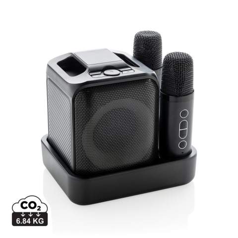 Chantez, dansez et amusez-vous avec ce set karaoké de qualité comprenant deux microphones qui vous permet de chanter en stéréo avec vos meilleurs amis. L'enceinte et le micro sont livrés avec une station de chargement par induction afin que vous puissiez charger les trois facilement en même temps. L'enceinte 5W est livré avec une batterie de 2000 mAh pour une autonomie de 6 heures. L'enceinte prend également en charge les cartes TF et USB pour la musique. Lorsque vous utilisez les microphones, vous pouvez vous éloigner jusqu'à 10 mètres de l'enceinte. L’enceinte est fabriquée en ABS recyclé certifié RCS (Recycled Claim Standard). Contenu recyclé total: 53 % sur la base du poids total de l'article. La certification RCS garantit une chaîne d'approvisionnement entièrement certifiée pour les matériaux recyclés. Sans PVC. Emballé dans un emballage FSC mix.<br /><br />NumberOfSpeakers: 1<br />SpeakerOutputW: 5.00<br />PVC free: true
