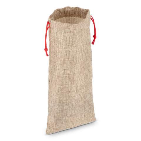 Présentez votre bouteille préférée avec style grâce à cette élégante pochette de style jute. Durable et réutilisable, c'est le moyen idéal d'offrir des bouteilles de vin ou d'alcool tout en ajoutant une touche de charme rustique.