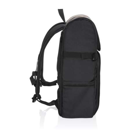 Sac au design élégant et est encore plus spacieux que vous ne le pensez. Il est doté de deux grandes poches frontales pratiques, qui vous permettent de ranger facilement tous vos objets essentiels. Vous pouvez également créer un grand compartiment en ouvrant la fermeture à zip intérieure. 3 poches en filet vous permettent d'accéder facilement à vos objets essentiels. Une fermeture à glissière sur le côté du sac à dos permet d'accéder facilement au compartiment rembourré pour ordinateur portable, où vous pouvez ranger votre ordinateur portable de 15,6 pouces. Fabriqué en polyester recyclé avec le traceur AWARE™. 2 % des recettes de chaque produit vendu avec AWARE™ seront reversés à Water.org.<br /><br />FitsLaptopTabletSizeInches: 15.6<br />PVC free: true