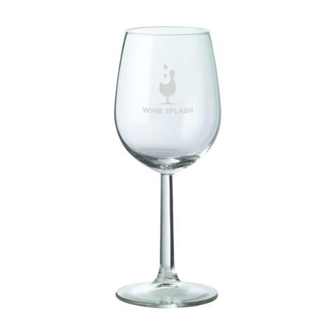 Klares Weinglas mit Standfuß. Für das Ausschenken von Weinen in Restaurants, auf Geschäftsveranschaltungen oder im privaten Rahmen. Fassungsvermögen: 290 ml.