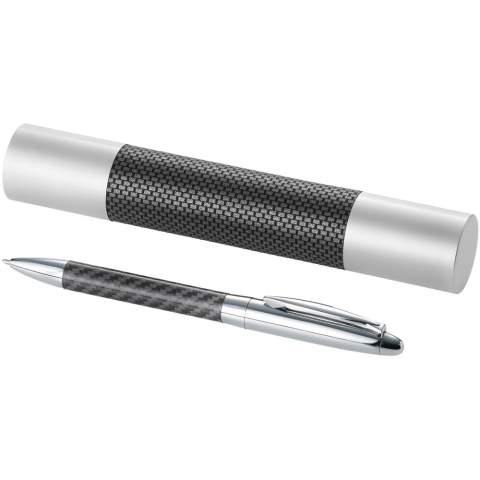 Classic design ballpoint with shiny upper barrel and carbon fibre details on lower barrel. Incl. cylinder gift box.