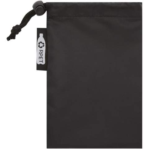 Yogagurt aus recyceltem Polyester (RPET). Die Verwendung von RPET bei der Herstellung von Yogagurten trägt zur Abfallvermeidung und zur Förderung der ökologischen Nachhaltigkeit bei. Durch die Verwendung von recyceltem Kunststoff wird die Produktion von neuem Kunststoff auf ein Minimum reduziert und ist somit eine nachhaltigere Wahl. Größe 181 × 3,8 cm. Die Hülle ist ebenfalls aus RPET gefertigt.