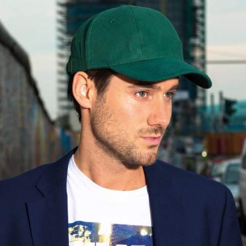 This 6-panel cap has a sporty appearance through the twisted panels. This is an ideal sporty accessory for everyday activities. The reinforced, brushed cotton panels are ideal for embroidery as well as transfers. With an adjustable copper-coloured buckle.