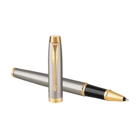 Black ink rollerball pen by Parker. With a sleek, tapered shape and exclusive design. The brass barrel, combined with a black plastic front section and high-gloss stainless steel accents, creates an elegant appearance. With removable cap and iconic arrow clip. The rollerball tip and fast-drying blue gel refill ensure a smooth writing experience. Ideal as a personal gift and perfect for daily use. Supplied in a Parker gift box. Made in Europe. Packed individually.