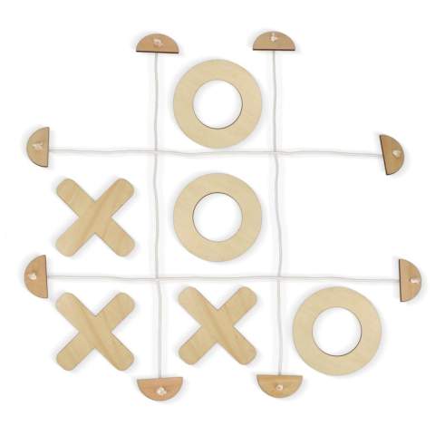 Jouez à un jeu de morpion passionnant avec la version géante d'InSideOut, parfaite pour l'intérieur et l'extérieur ! Ce jeu géant avec des X et des O de 18 cm permet de s'amuser pendant des heures sur un grand terrain de jeu. Il suffit de disposer le terrain flexible dans un espace ouvert et de commencer une véritable compétition avec les amis et la famille. Après avoir joué, rangez facilement le jeu dans la pochette incluse, afin de pouvoir l'emporter partout avec vous. Idéal pour les fêtes, les activités de jardinage ou les soirées de jeu conviviales !
