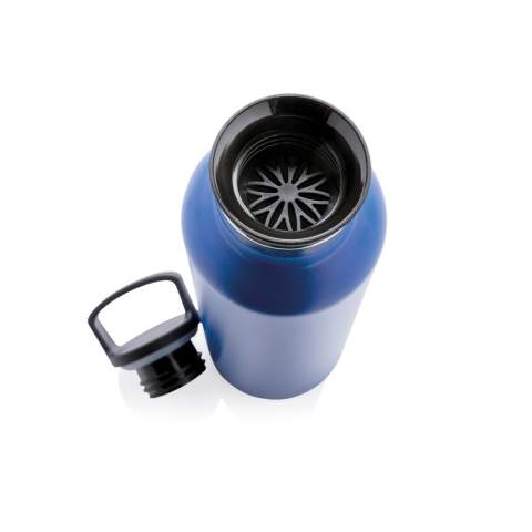 Pulverbeschichtete, doppelwandig isolierte Vakuumflasche mit schwarzem Griff. Der 2-in-1 Deckel mit Filter eignet sich perfekt für Tee oder als Aromafach. Die Flasche für alle Anlässe! 304 SS innen und 201 SS außen hält Ihre Getränke für bis zu 5h warm und 15h kalt. Die weiß-graue ist PMS Cool Gray 1. Inhalt: 600ml. Nur Handwäsche.<br /><br />HoursHot: 5<br />HoursCold: 15