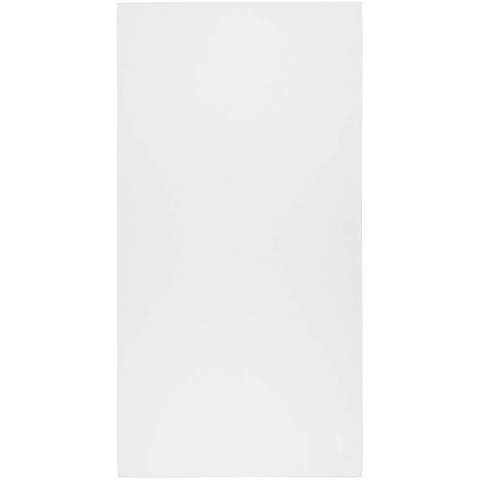 De Althea sporthanddoek is gemaakt van 140 g/m² polyester en biedt een sneldrogend en absorberend oppervlak, essentieel om transpiratie weg te vegen tijdens intensieve trainingen of buitenactiviteiten. Met zijn royale afmetingen van 50 cm x 100 cm biedt deze handdoek veelzijdigheid, perfect voor verschillende fitnessroutines en buitenavonturen. 