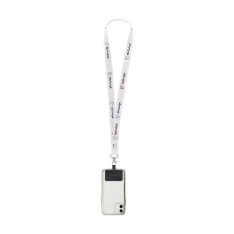 Lanyard van sterk geweven RPET polyester (gemaakt van gerecyclede PET-flessen) met metalen karabijnhaak en een universele patch.   De patch maakt het mogelijk om je smartphone aan je keycord te bevestigen. Met deze combinatie draag je jouw smartphone veilig om je nek. Zo heb je jouw telefoon snel bij de hand en houd je jouw kledingzakken en handen vrij. De patch is compatible met de meeste smartphone- en casecombinaties echter niet bij hoesjes met een open onderzijde. Het systeem is zo ontworpen dat de oplaadpoort van je telefoon niet wordt geblokkeerd, zelfs als deze aan de lanyard is bevestigd.   Inclusief full colour sublimatiedruk op de lanyard. Made in Europe.