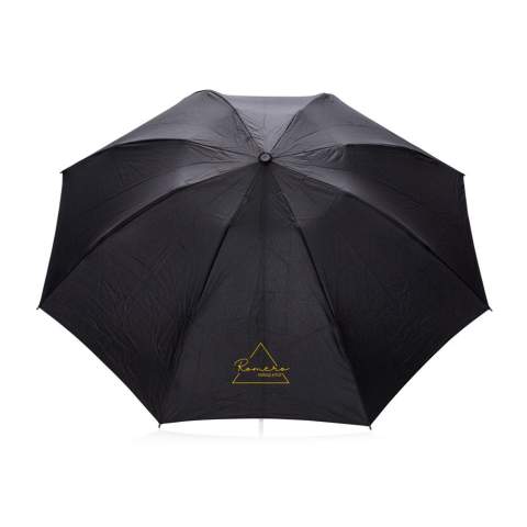 Parapluie réversible à ouverture/fermeture automatique en 3 sections de 23 pouces est un accessoire pratique et élégant pour se protéger de la pluie. Fabriqué en pongé rPET 190T, avec des baleines en fibre de verre et un manche en acier chromé, il est solide et durable. Le parapluie est doté d'une conception unique d'ouverture inversée, qui maintient les écoulements d'eau à l'intérieur et évite de se mouiller en entrant ou en sortant d'une voiture ou d'un bâtiment. Avec le traceur AWARE™ qui valide l'utilisation authentique de matériaux recyclés. 2 % des recettes de chaque produit Aware™ vendu seront reversés à Water.org.<br /><br />UmbrellaMechanism: Ouvrir/Fermer automatiquement<br />IsStormproof: true