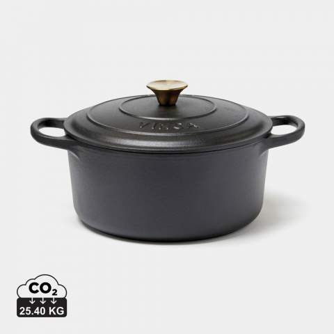 Experience the Monte series' large and robust cast iron pot, perfect for casseroles and slow cooking, thanks to its exceptional heat capacity. The pot boasts a thick base that prevents contents from burning easily. The lid features small spikes that enable even and gentle distribution of water vapour from condensation over the contents, offering a self-basting feature. The pot's black enamel interior features larger pores and a slightly rougher surface that gradually fills with oil over time, producing a non-stick patina like that of raw cast iron. This cast iron pot is suitable for all types of hobs, including induction hobs.